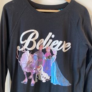 REVERSIBLE Disney Frozen sweatshirt